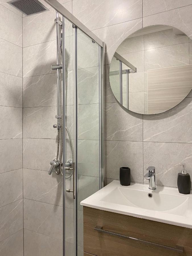 Apartment & Rooms - Marina Плоче Екстериор снимка